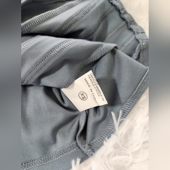 Sea Blue Square Neck Sleeveless Crop Top - Picture 2 of 5